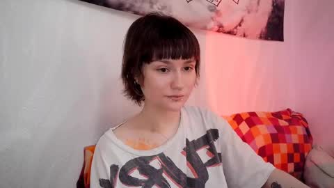 Snapshot of uwujudyosas chatting on 11, 5, 2026 Judy online show from 11, 5, 2026