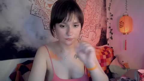 Snapshot of uwujudyosas chatting on 8, 6, 2026 Judy online show from 8, 6, 2026