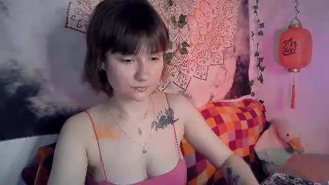 Snapshot of uwujudyosas chatting on 10, 6, 2026 Judy online show from 10, 6, 2026