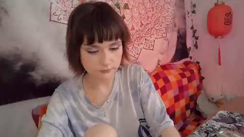 Snapshot of uwujudyosas chatting on 18, 6, 2026 Judy online show from 18, 6, 2026
