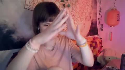 Snapshot of uwujudyosas chatting on 26, 6, 2026 Judy online show from 26, 6, 2026