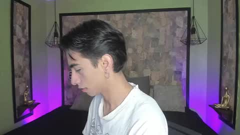 Snapshot of uyukie chatting on 9, 9, 2025 UYUKIE online show from 9, 9, 2025