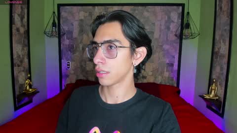 UYUKIE online show from 3, 4, 2026
