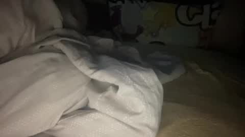 Who can make me Hard gets my heart online show from 8, 3, 2025