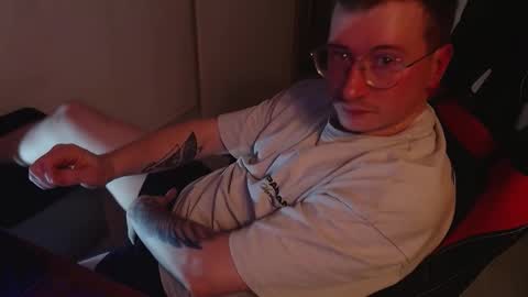 Snapshot of vacation__ chatting on 7, 1, 2026 vacation__ online show from 7, 1, 2026