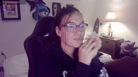 vagelicious online show from 6, 10, 2025