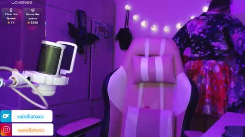 Vainilla Independent model online show from 15, 1, 2026