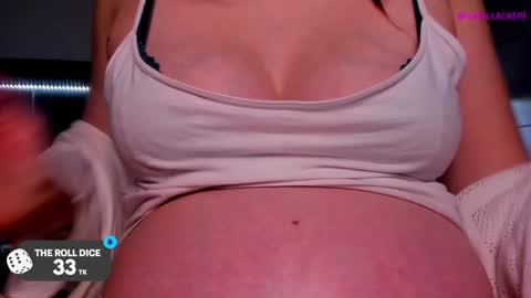 Snapshot of vainillacrepe chatting on 9, 1, 2025 Im Mila my onlyfans is vainillacrepe online show from 9, 1, 2025