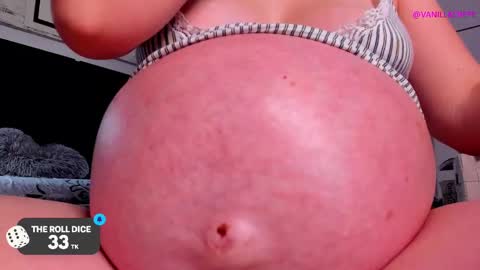 Snapshot of vainillacrepe chatting on 21, 2, 2025 Im Mila my onlyfans is vainillacrepe online show from 21, 2, 2025