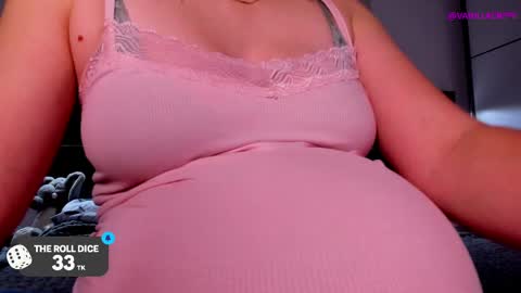 Snapshot of vainillacrepe chatting on 6, 3, 2025 Im Mila my onlyfans is vainillacrepe online show from 6, 3, 2025