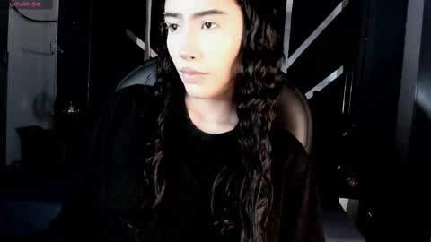 Snapshot of vaiolethsan chatting on 12, 1, 2026 Vaioleth online show from 12, 1, 2026