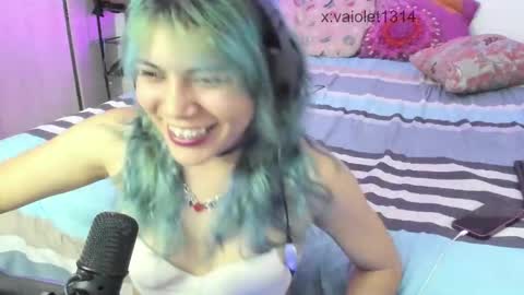 Vaiolet1314 online show from 6, 1, 2026