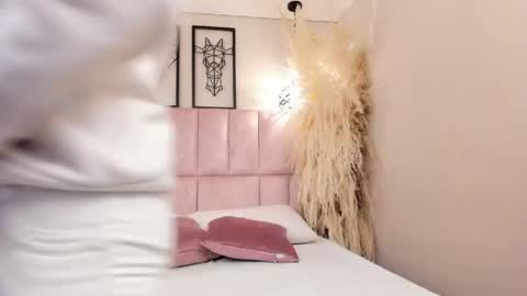 Daniela  online show from 13, 4, 2026