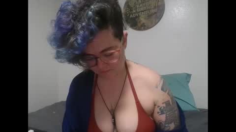 valarieak online show from 17, 10, 2025