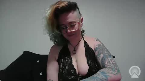 valarieak online show from 14, 3, 2026