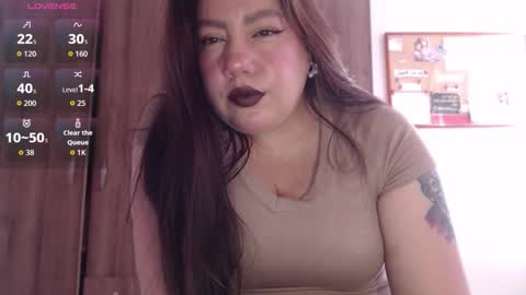 Snapshot of vale_991 chatting on 1, 12, 2025 Valeria online show from 1, 12, 2025