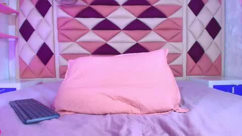 Valentina online show from 19, 9, 2025