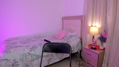 HI IM NEW online show from 5, 3, 2025