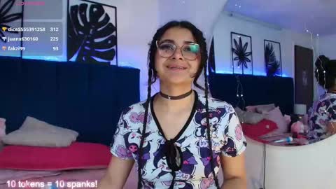 Snapshot of valeery_gomez chatting on 5, 10, 2025 Tifanny online show from 5, 10, 2025