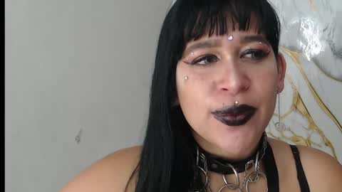 Snapshot of valen_ross7 chatting on 20, 4, 2026 valen_ross7 online show from 20, 4, 2026