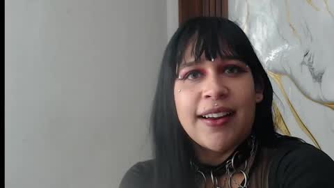 Snapshot of valen_ross7 chatting on 5, 5, 2026 valen_ross7 online show from 5, 5, 2026