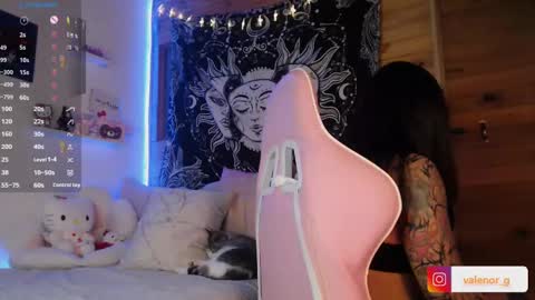 Snapshot of valenor_ chatting on 15, 2, 2025 valentina online show from 15, 2, 2025