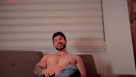 valenthinoking online show from 26, 10, 2025