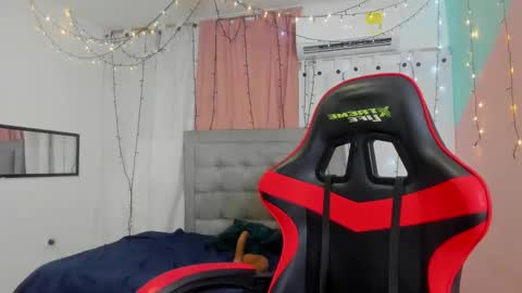 Valentina online show from 2, 2, 2025