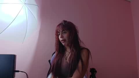 Snapshot of valentina_camposs chatting on 23, 9, 2025 valen online show from 23, 9, 2025
