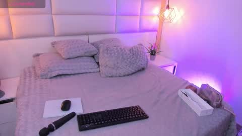 Snapshot of valentina_clk chatting on 9, 2, 2026 Valentina online show from 9, 2, 2026