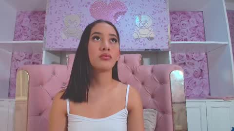 Snapshot of valentina_cortes72 chatting on 17, 2, 2025 Valentina online show from 17, 2, 2025