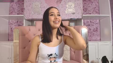 Snapshot of valentina_cortes72 chatting on 18, 2, 2025 Valentina online show from 18, 2, 2025
