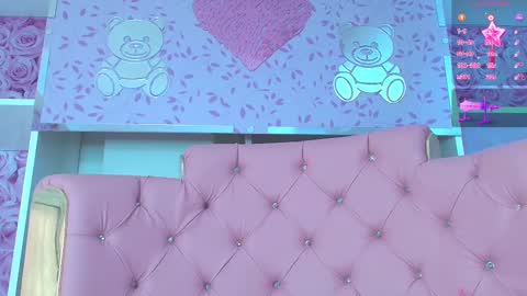 Snapshot of valentina_cortes72 chatting on 1, 3, 2025 Valentina online show from 1, 3, 2025