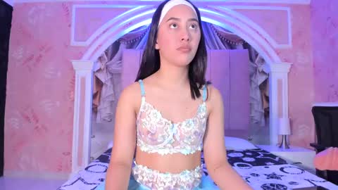Snapshot of valentina_cortes72 chatting on 7, 3, 2025 Valentina online show from 7, 3, 2025