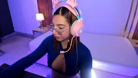 Snapshot of valentina_greco chatting on 1, 7, 2026 Valentina online show from 1, 7, 2026