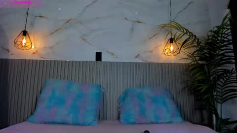 Snapshot of valentina_lux1 chatting on 22, 6, 2026 Valentina online show from 22, 6, 2026