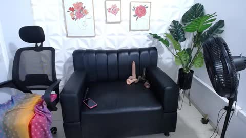 Snapshot of valentina_mature chatting on 23, 1, 2025 Valentina online show from 23, 1, 2025