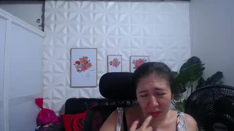 Snapshot of valentina_mature chatting on 12, 3, 2025 Valentina online show from 12, 3, 2025