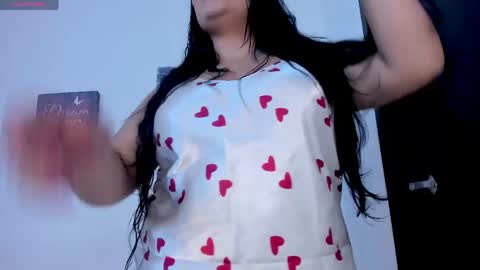 Snapshot of valentina_owens chatting on 22, 4, 2026 valentina_owens online show from 22, 4, 2026