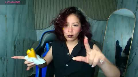 Snapshot of valentina_r_ chatting on 9, 1, 2026 Valentina online show from 9, 1, 2026