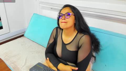 valentinarivers online show from 3, 4, 2026