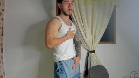 valentino online show from 6, 1, 2025