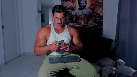    online show from 25, 11, 2025