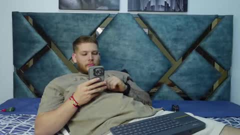 Valentino Ferrari online show from 17, 10, 2025