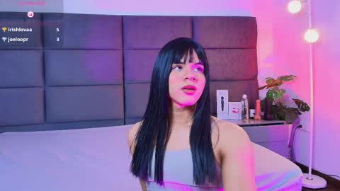 valentino moon online show from 10, 1, 2026