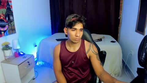 VALENTINO MOURA online show from 3, 3, 2025