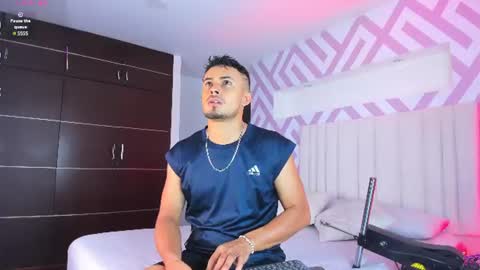Snapshot of valentinos_ chatting on 4, 7, 2026 Valentinos online show from 4, 7, 2026