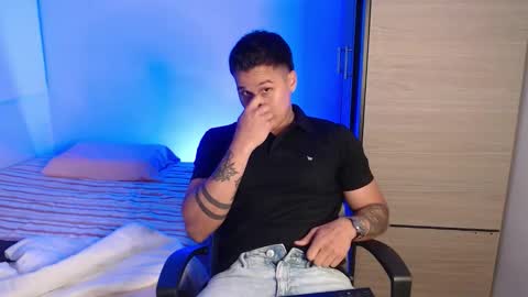 VALENTINO online show from 19, 2, 2026