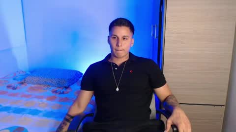 VALENTINO online show from 17, 4, 2026