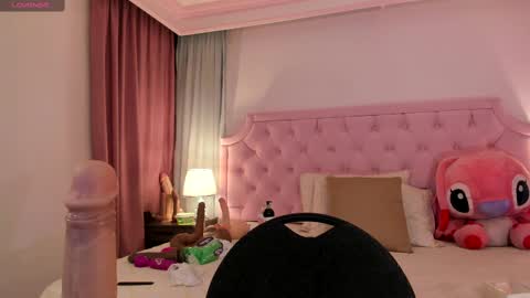 Vale Toro  online show from 6, 3, 2025